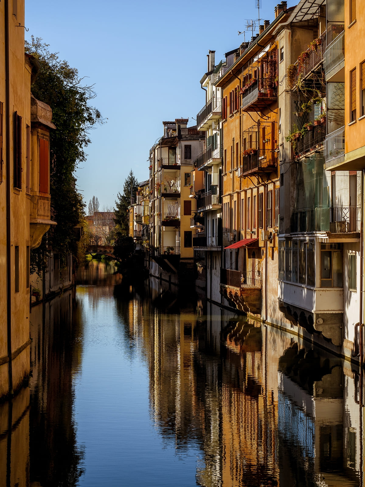 a canal in padua italy 2022 11 10 19 17 42 utc