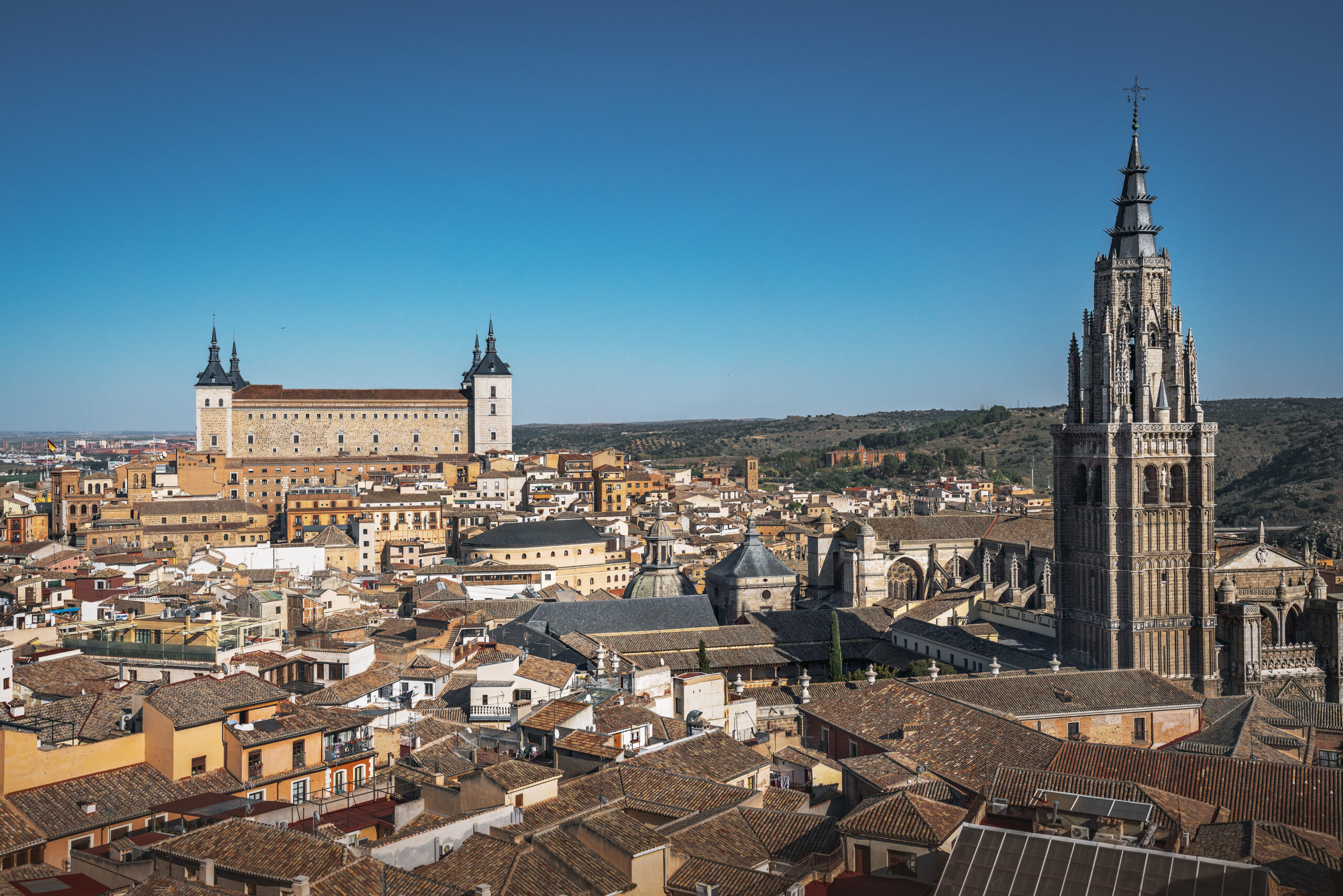 aerial view of toledo city with cathedral tower an 2022 03 13 01 25 30 utc