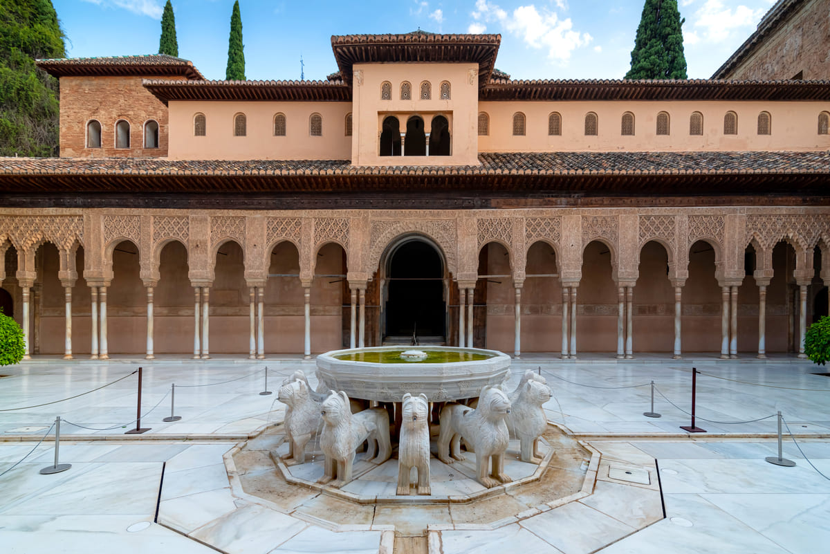 court of lions in alhambra palace 2021 08 28 22 30 10 utc