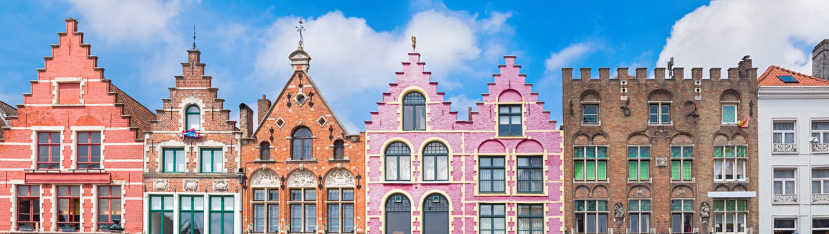 houses at market square in bruges 2022 02 02 05 06 45 utc