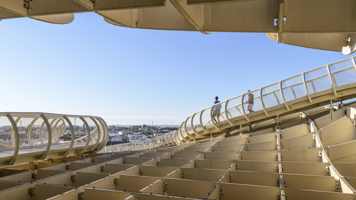 metropol parasol a curved wooden parasol structur 2022 03 04 02 11 50 utc