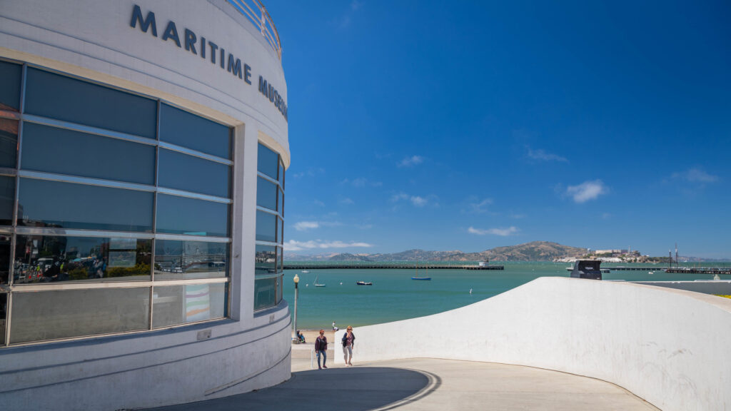 ofertas de cruceros de ultima hora precios bajos para tus vacaciones maritimas